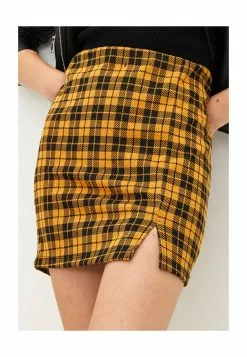 LC WAIKIKI Slim Fit Plaid Women's Mini Skirt 9 LC WAIKIKI Slim Fit Plaid Women's Mini Skirt -LC WAIKIKI popular shop lc waikiki 2069 6049506 3
