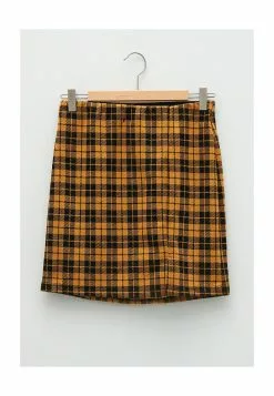 LC WAIKIKI Slim Fit Plaid Women's Mini Skirt 11 LC WAIKIKI Slim Fit Plaid Women's Mini Skirt -LC WAIKIKI popular shop lc waikiki 2069 6049506 5