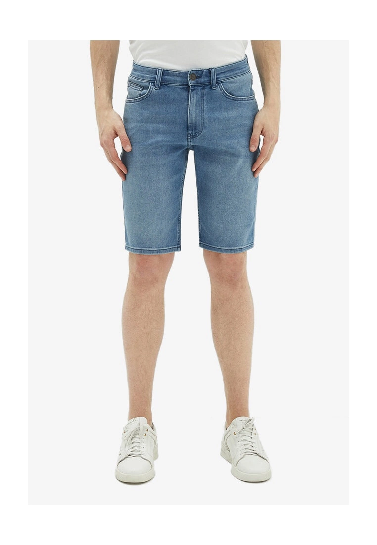 LC WAIKIKI Standard Fit Denim Shorts 3 LC WAIKIKI Standard Fit Denim Shorts