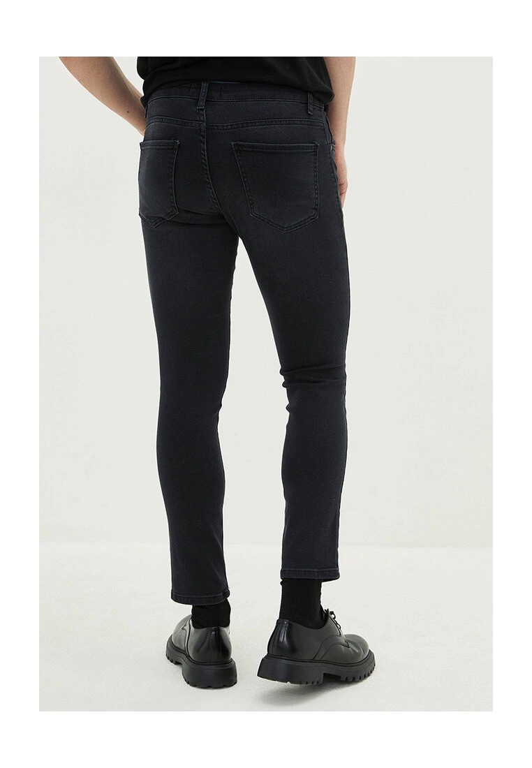 LC WAIKIKI 750 Slim Fit Men Jeans 4 LC WAIKIKI 750 Slim Fit Men Jeans - Image 2