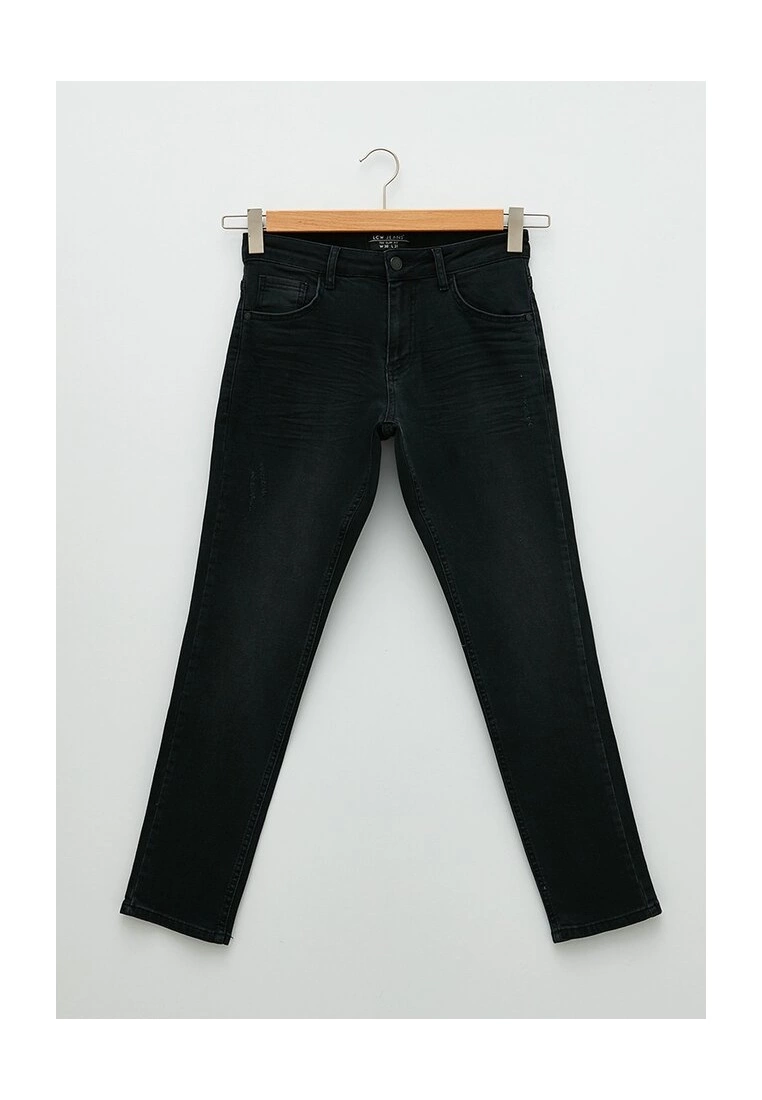 LC WAIKIKI 750 Slim Fit Men Jeans 7 LC WAIKIKI 750 Slim Fit Men Jeans - Image 5