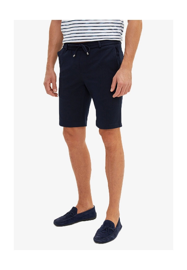 LC WAIKIKI Standard Fit Bermuda Shorts 3 LC WAIKIKI Standard Fit Bermuda Shorts