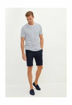 LC WAIKIKI Standard Fit Bermuda Shorts 11 LC WAIKIKI Standard Fit Bermuda Shorts -LC WAIKIKI popular shop lc waikiki 2101 8456016 5