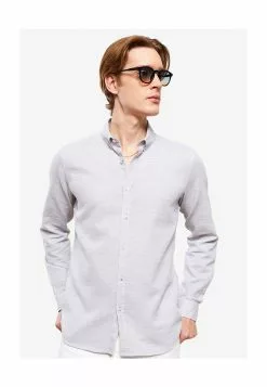 LC WAIKIKI Slim Fit Long Sleeve Dobby Shirt