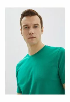 LC WAIKIKI Basic Cotton T-Shirt -LC WAIKIKI popular shop lc waikiki 2173 0162216 3