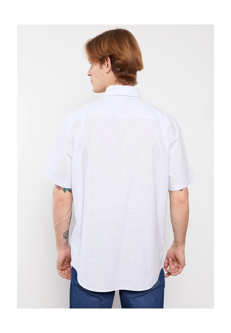 LC WAIKIKI Regular Fit Short Sleeve Shirt 4 LC WAIKIKI Regular Fit Short Sleeve Shirt - Image 2