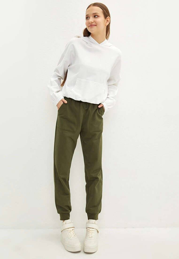 LC WAIKIKI Women's Elastic Waist Regular Jogger Sweatpants 4 LC WAIKIKI Women's Elastic Waist Regular Jogger Sweatpants - Image 2