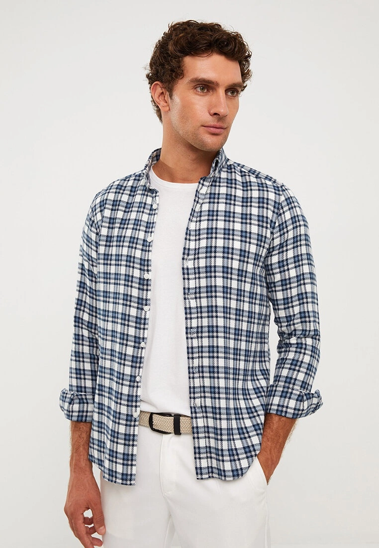 LC WAIKIKI Slim Fit Long Sleeve Plaid Men Shirt 5 LC WAIKIKI Slim Fit Long Sleeve Plaid Men Shirt - Image 3