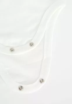 LC WAIKIKI Baby Boys Snapback Body And Shorts 2-Set -LC WAIKIKI popular shop lc waikiki 2343 3083226 4