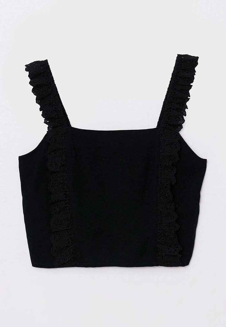 LC WAIKIKI Sleeveless Poplin Blouse 8 LC WAIKIKI Sleeveless Poplin Blouse - Image 6