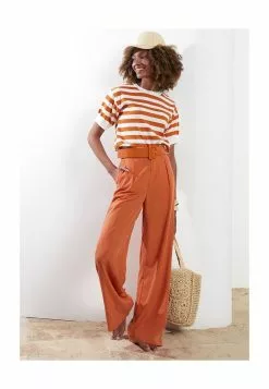 LC WAIKIKI Striped Women's Knitwear Sweater 10 LC WAIKIKI Striped Women's Knitwear Sweater -LC WAIKIKI popular shop lc waikiki 2466 4595726 3