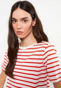 LC WAIKIKI Crew Neck Striped Short Sleeve Women's T-Shirt 11 LC WAIKIKI Crew Neck Striped Short Sleeve Women's T-Shirt -LC WAIKIKI popular shop lc waikiki 2683 7816726 3