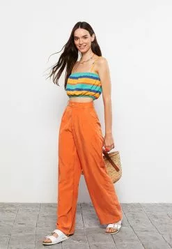 LC WAIKIKI Square Collar Color Block Strap Female Singlet