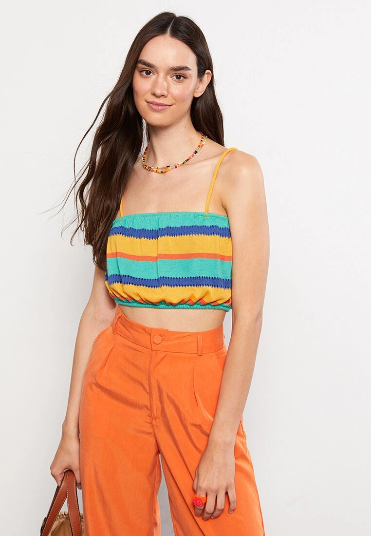 LC WAIKIKI Square Collar Color Block Strap Female Singlet 5 LC WAIKIKI Square Collar Color Block Strap Female Singlet - Image 3