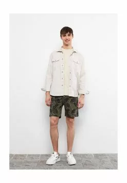 LC WAIKIKI Standard Pattern Patterned Shorts -LC WAIKIKI popular shop lc waikiki 2716 3713716 4