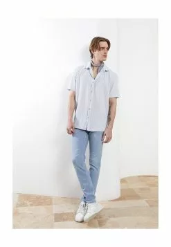 LC WAIKIKI Comfortable Fit Short Sleeves Shirt -LC WAIKIKI popular shop lc waikiki 2762 1065716 4