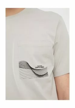 LC WAIKIKI Short Sleeve Combed Cotton T-Shirt -LC WAIKIKI popular shop lc waikiki 2811 7116716 3