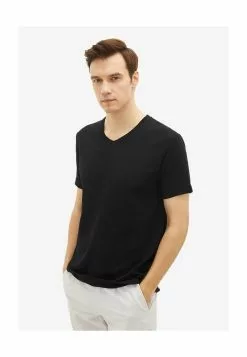 LC WAIKIKI V-Neck Short Sleeves Men's T-Shirt