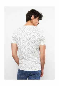 LC WAIKIKI Crew Neck Combed Cotton T-Shirt -LC WAIKIKI popular shop lc waikiki 2840 7127916 2