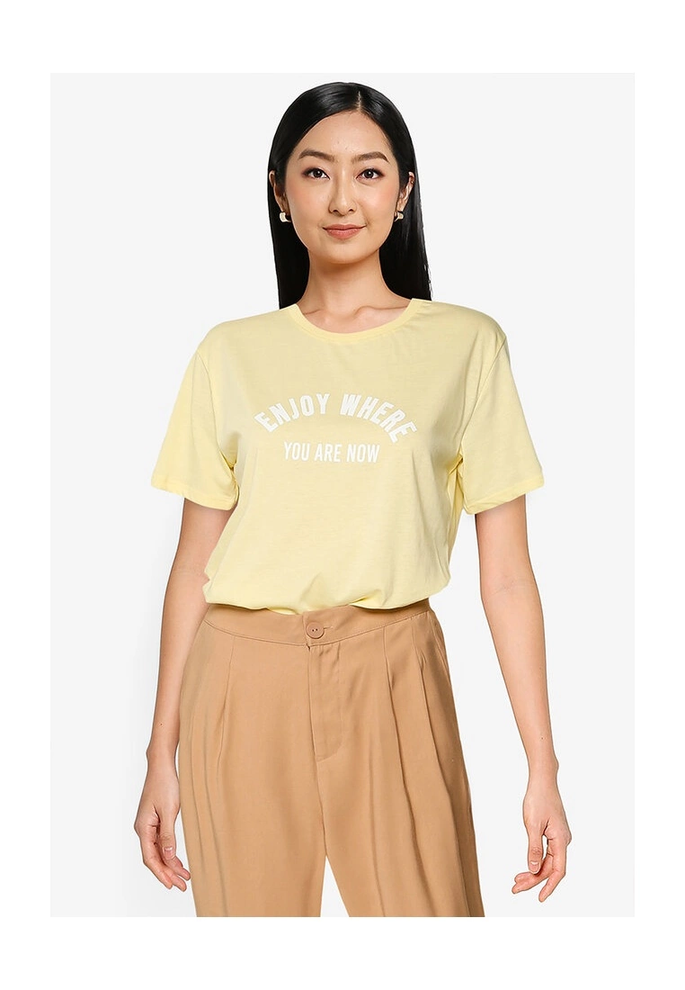 LC WAIKIKI Letter Printed Cotton Women's T-Shirt 3 LC WAIKIKI Letter Printed Cotton Women's T-Shirt