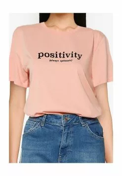 LC WAIKIKI Letter Printed Cotton Women's T-Shirt -LC WAIKIKI popular shop lc waikiki 3108 1661216 3