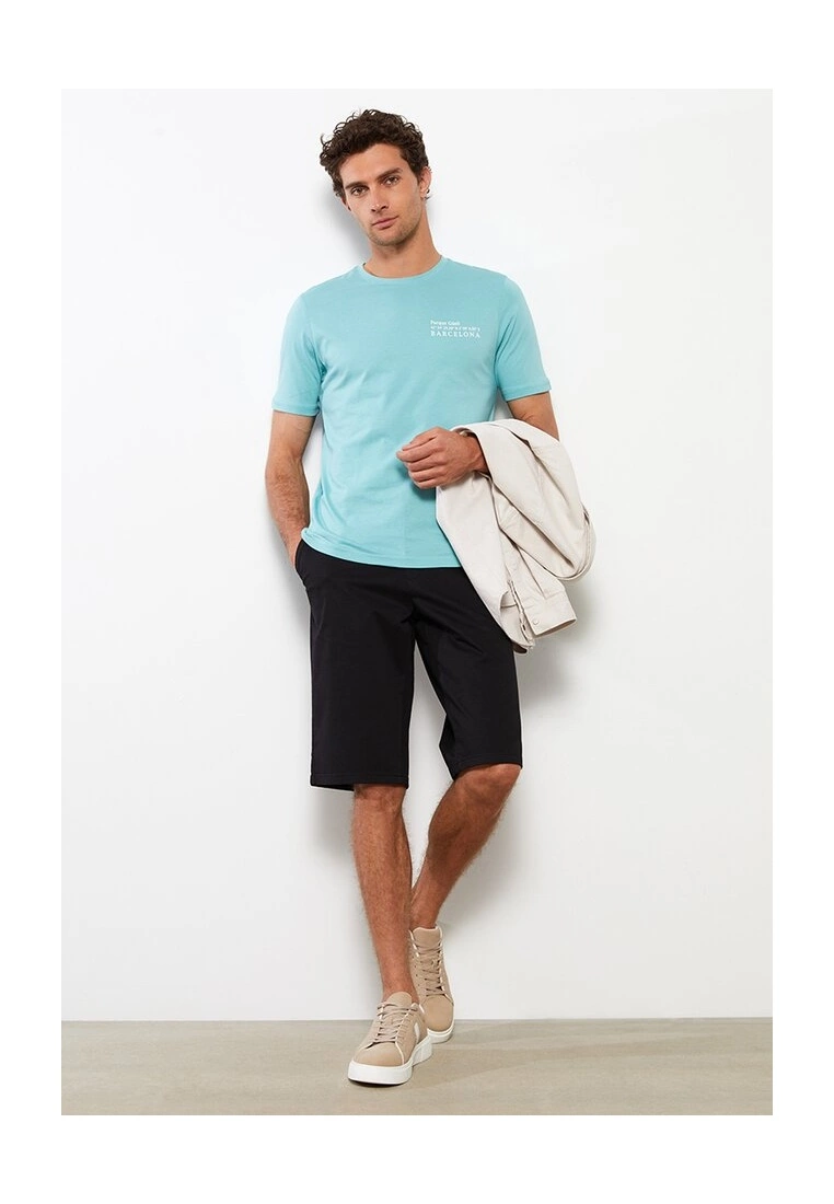 LC WAIKIKI Comfy Bermuda Shorts 6 LC WAIKIKI Comfy Bermuda Shorts - Image 4