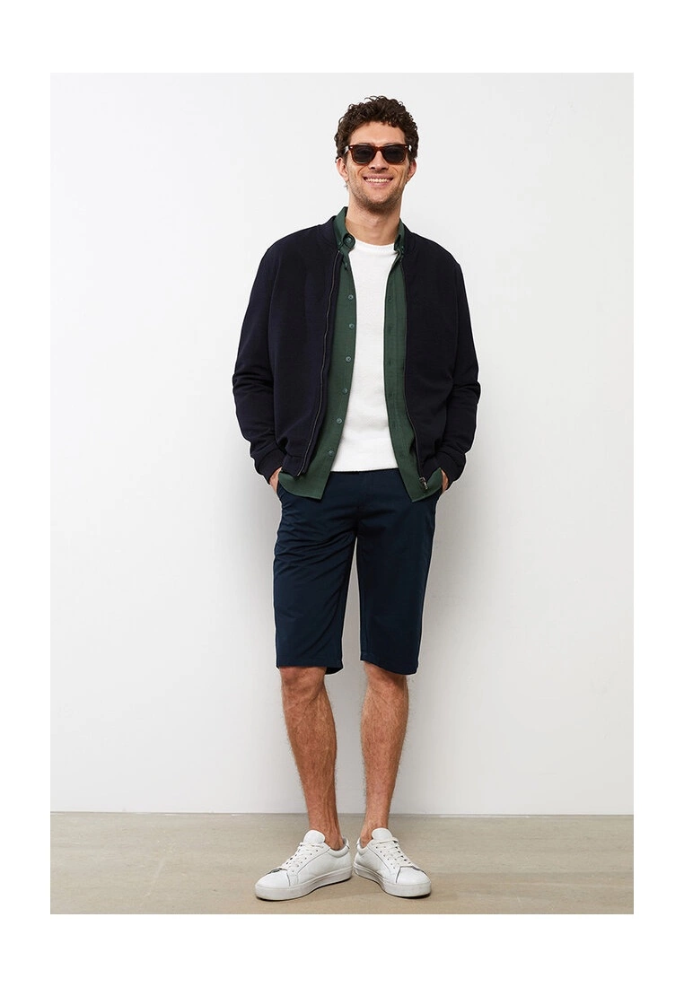 LC WAIKIKI Wide Fit Bermuda Men's Shorts 6 LC WAIKIKI Wide Fit Bermuda Men's Shorts - Image 4