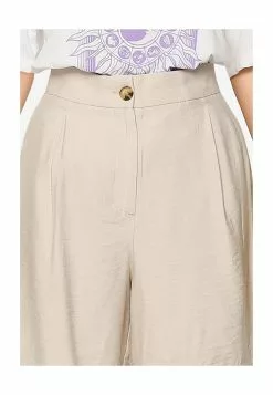 LC WAIKIKI Plain Linen Bermuda Shorts -LC WAIKIKI popular shop lc waikiki 3552 6402216 3