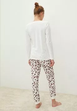 LC WAIKIKI Crew Neck Printed Long Sleeve Cotton Women's Pajamas Set -LC WAIKIKI popular shop lc waikiki 3671 6488726 3