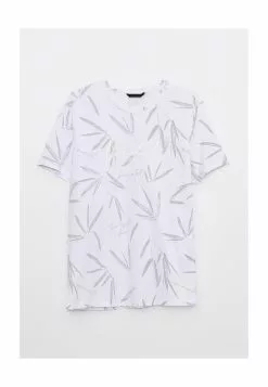 LC WAIKIKI Crew Neck Short Sleeve Patterned Combed Cotton Men's T-Shirt 12 LC WAIKIKI Crew Neck Short Sleeve Patterned Combed Cotton Men's T-Shirt -LC WAIKIKI popular shop lc waikiki 3743 1817916 5