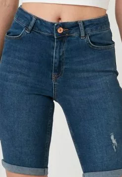 LC WAIKIKI Ripped Pattern Bermuda Rodeo Jean Shorts -LC WAIKIKI popular shop lc waikiki 3885 1880006 3