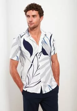 LC WAIKIKI Comfortable Fit Resort Neck Patterned Short Sleeve Men's Shirt