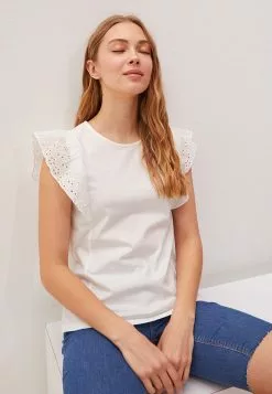 LC WAIKIKI Crew Neck Embroidered Sleeveless Cotton Women's T-Shirt
