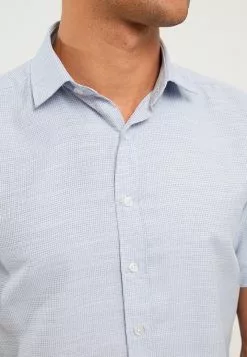 LC WAIKIKI Regular Fit Short Sleeve Twill Shirt -LC WAIKIKI popular shop lc waikiki 3905 9403936 4