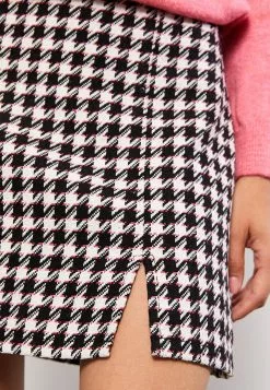 LC WAIKIKI Plaid Tweed Women's Tube Skirt 11 LC WAIKIKI Plaid Tweed Women's Tube Skirt -LC WAIKIKI popular shop lc waikiki 3906 8374936 3