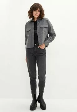 LC WAIKIKI Buttoned Regular Long Sleeve Gabardine Women's Shirt Jacket -LC WAIKIKI popular shop lc waikiki 3933 5042936 3