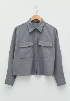 LC WAIKIKI Buttoned Regular Long Sleeve Gabardine Women's Shirt Jacket -LC WAIKIKI popular shop lc waikiki 3933 5042936 6