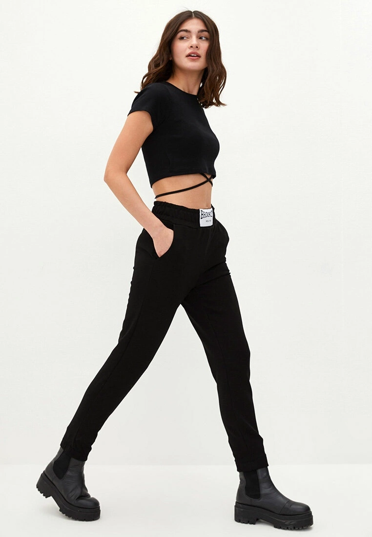 LC WAIKIKI Elastic Waist Printed Pocket Detailed Women's Jogger Sweatpants 3 LC WAIKIKI Elastic Waist Printed Pocket Detailed Women's Jogger Sweatpants