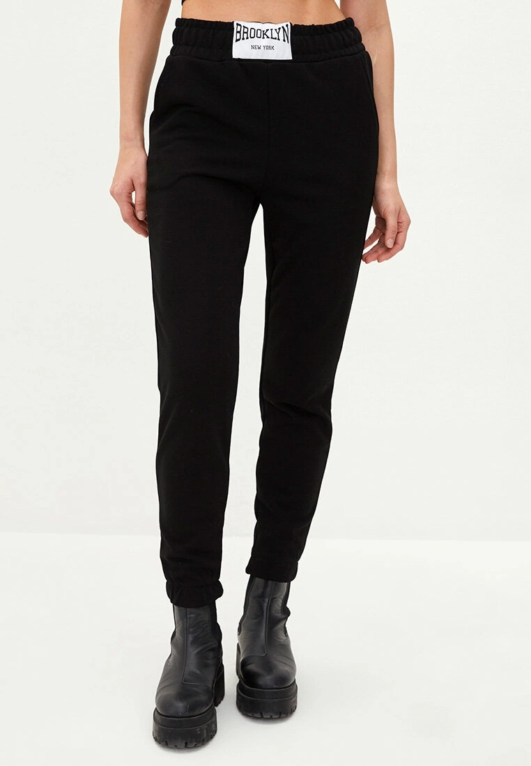 LC WAIKIKI Elastic Waist Printed Pocket Detailed Women's Jogger Sweatpants 5 LC WAIKIKI Elastic Waist Printed Pocket Detailed Women's Jogger Sweatpants - Image 3