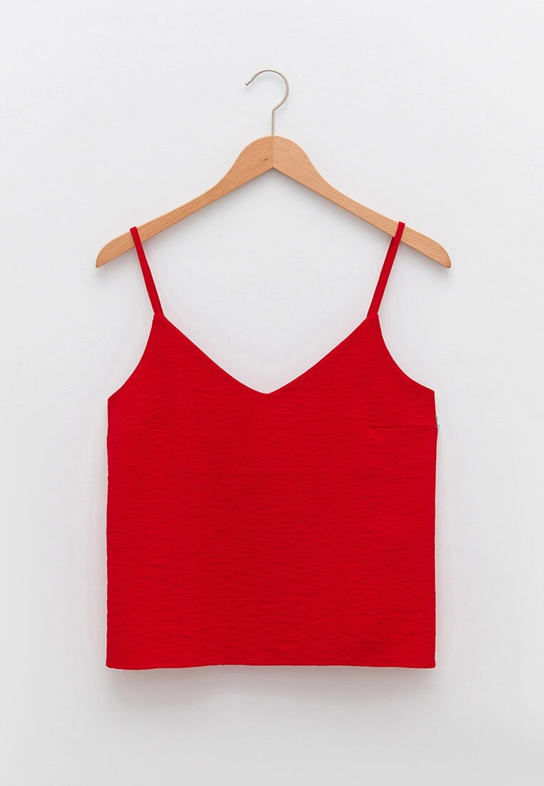 LC WAIKIKI V-Neck Straight Cami Top 8 LC WAIKIKI V-Neck Straight Cami Top - Image 6