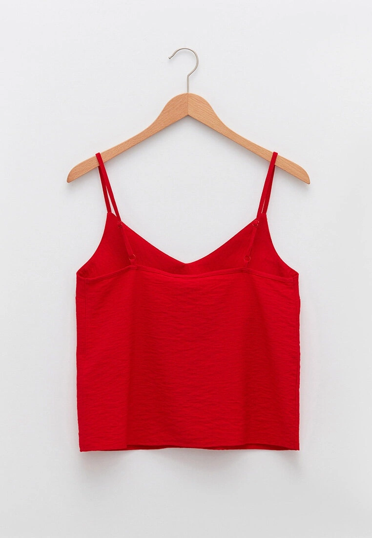 LC WAIKIKI V-Neck Straight Cami Top 9 LC WAIKIKI V-Neck Straight Cami Top - Image 7