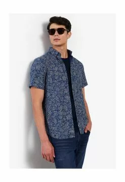 LC WAIKIKI Slim Fit Patterned Poplin Men's Shirt