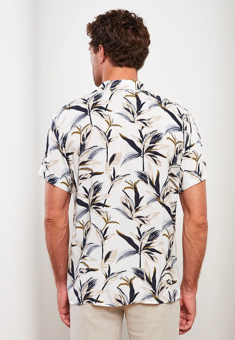 LC WAIKIKI Comfortable Fit Resort Collar Short Sleeve Patterned Men's Shirt 7 LC WAIKIKI Comfortable Fit Resort Collar Short Sleeve Patterned Men's Shirt - Image 5