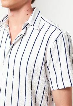 LC WAIKIKI Comfortable Fit Short Sleeve Striped Men's Shirt 12 LC WAIKIKI Comfortable Fit Short Sleeve Striped Men's Shirt -LC WAIKIKI popular shop lc waikiki 4636 2922046 4