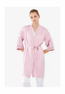 LC WAIKIKI Detailed Satin Dressing Gown