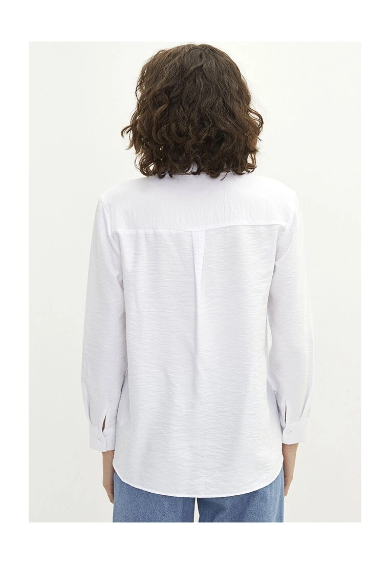 LC WAIKIKI Front Button Shirt 4 LC WAIKIKI Front Button Shirt - Image 2