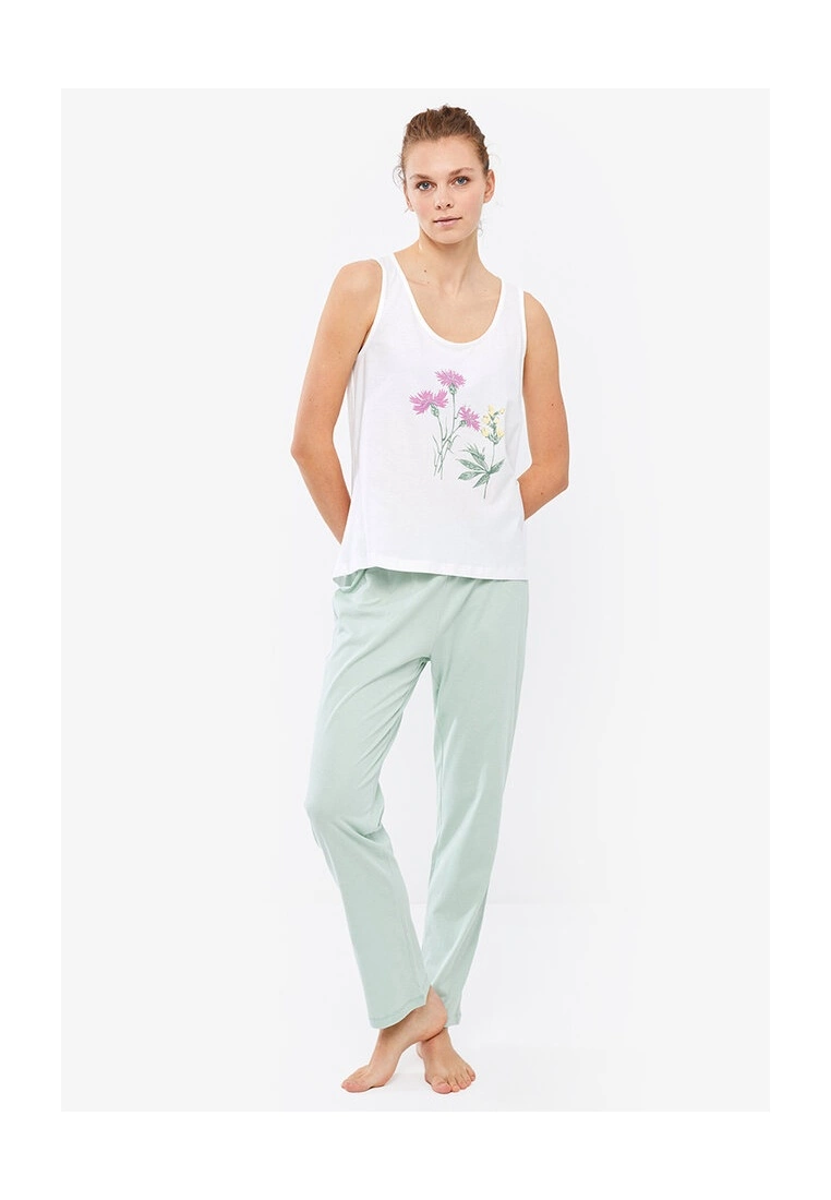 LC WAIKIKI Sleeveless Cotton Pajamas Set 3 LC WAIKIKI Sleeveless Cotton Pajamas Set