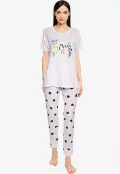 LC WAIKIKI Crew Neck Minnie Mouse Printed Short Sleeve Cotton Women's Pajamas Set -LC WAIKIKI popular shop lc waikiki 4869 3203216 4