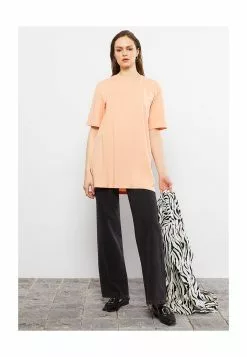 LC WAIKIKI Straight Short Sleeves Tunic Tee -LC WAIKIKI popular shop lc waikiki 4870 6232516 4