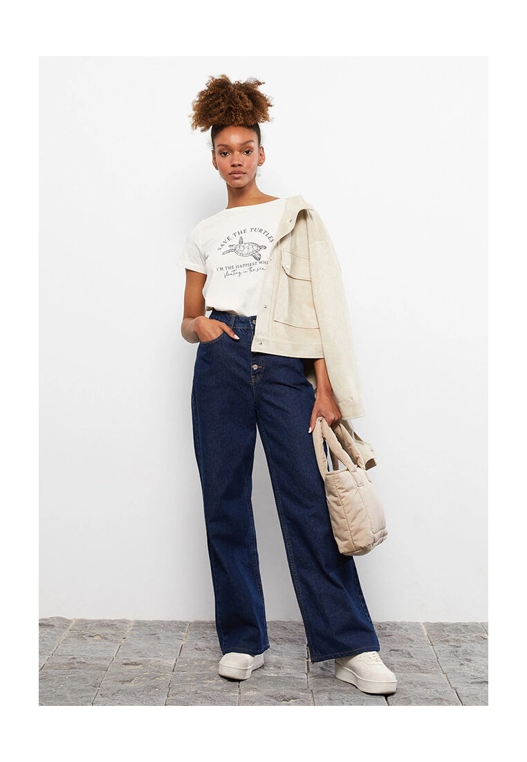 LC WAIKIKI Save the Turtle T-Shirt 6 LC WAIKIKI Save the Turtle T-Shirt - Image 4